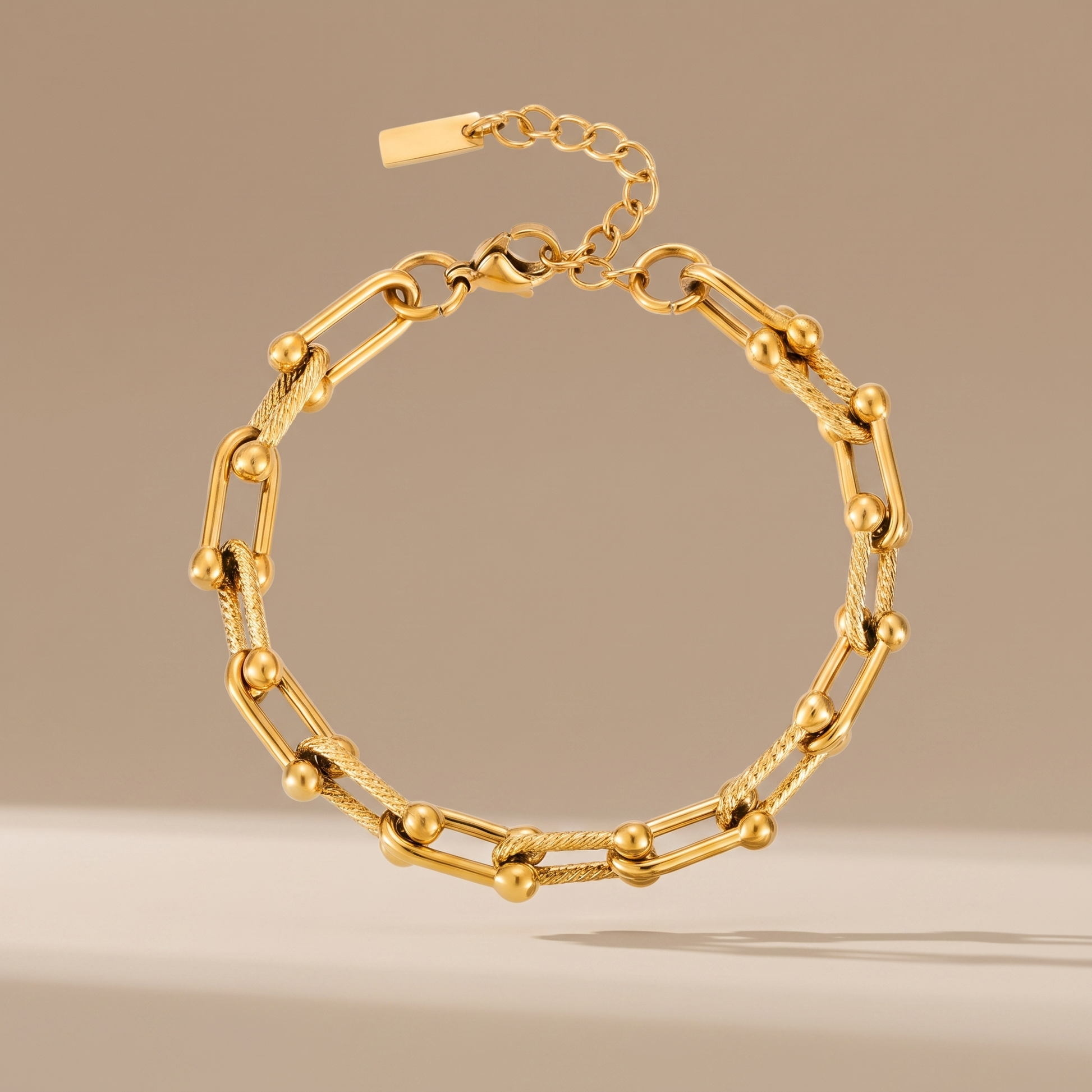 Asea Island Link Chain Bracelet — front view
