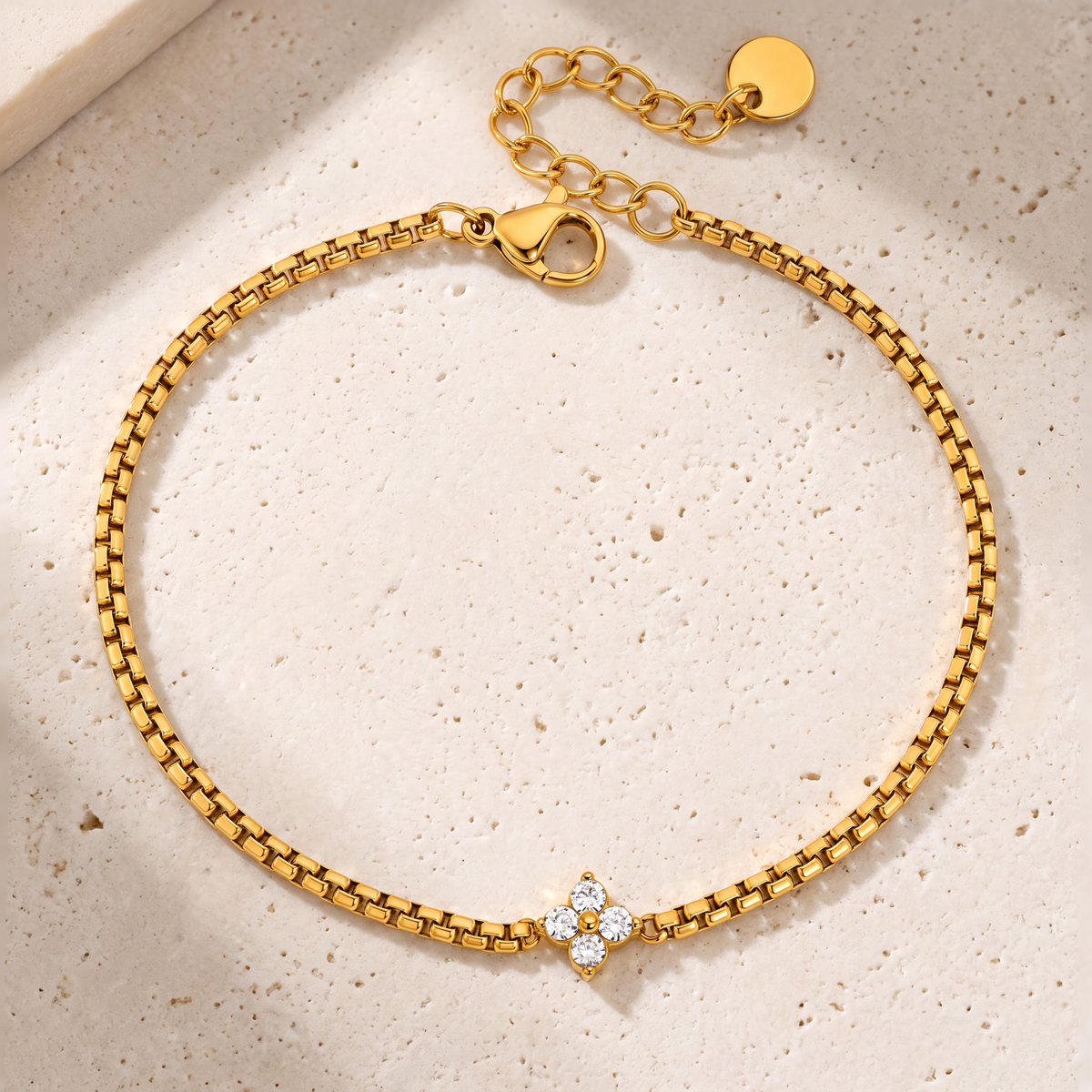 Salina Lone Clover Box Chain Bracelet